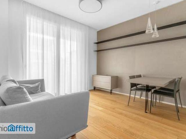 Appartamento arredato con terrazzo Repubblica, stazione centrale