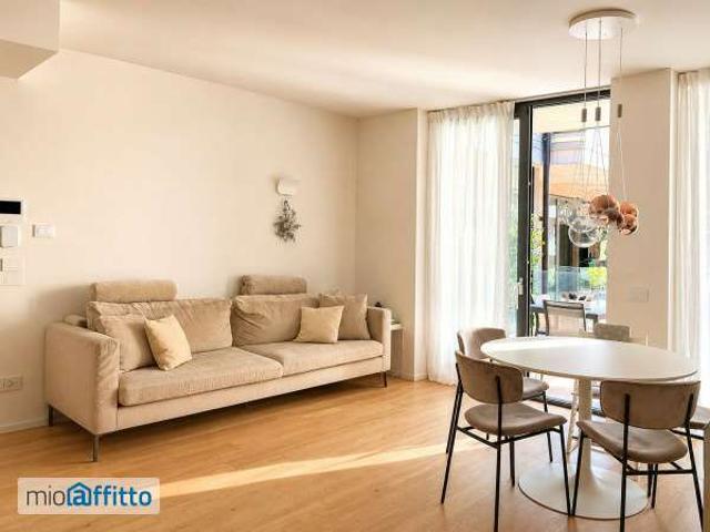 Appartamento arredato con terrazzo Repubblica, stazione centrale