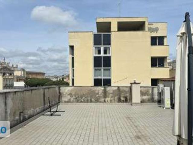 Appartamento arredato con terrazzo S.giovanni, esquilino, san lorenzo