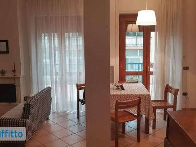 Appartamento arredato con terrazzo Salerno