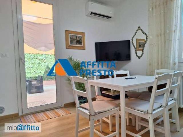 Appartamento arredato con terrazzo San donato