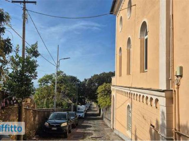 Appartamento arredato con terrazzo San fruttuoso