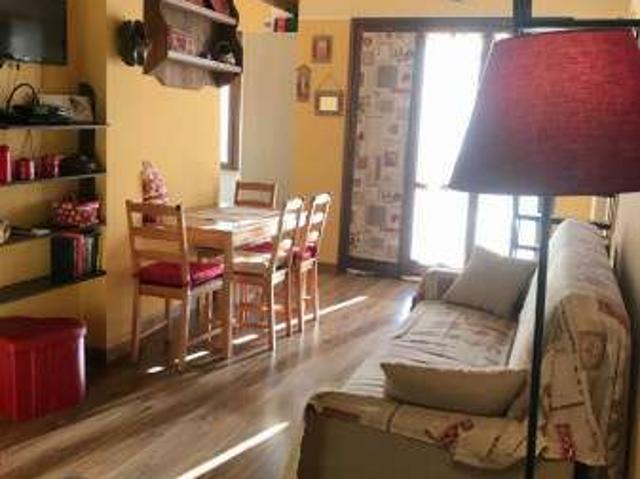 Appartamento arredato con terrazzo San giacomo