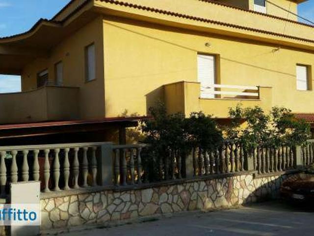 Appartamento arredato con terrazzo Secca grande