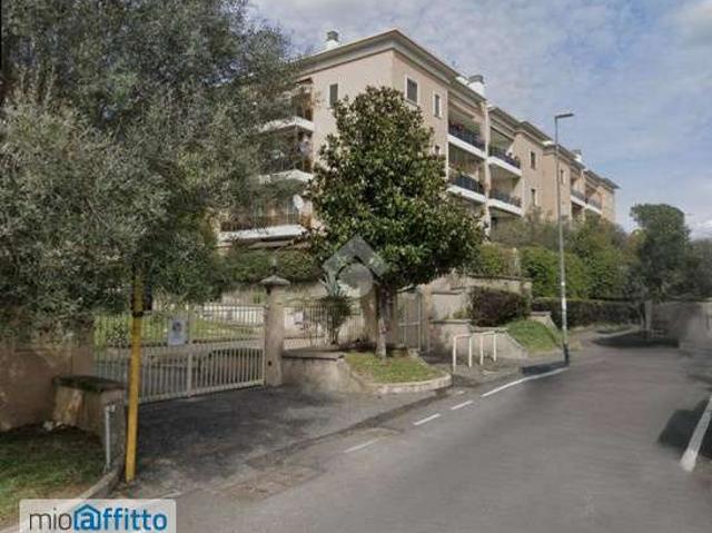 Appartamento arredato con terrazzo Settebagni, salaria