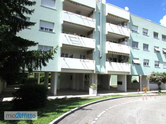Appartamento arredato con terrazzo Settebagni, salaria
