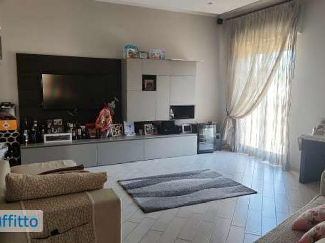 Appartamento arredato con terrazzo Soccavo