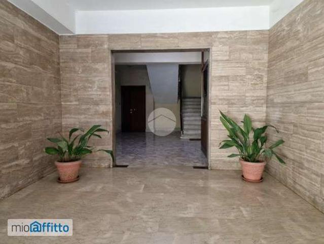 Appartamento arredato con terrazzo Tiburtino, pietralata, collatino
