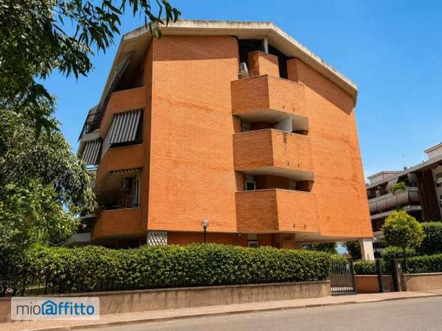 Appartamento arredato con terrazzo Tor vergata, morena, romanina