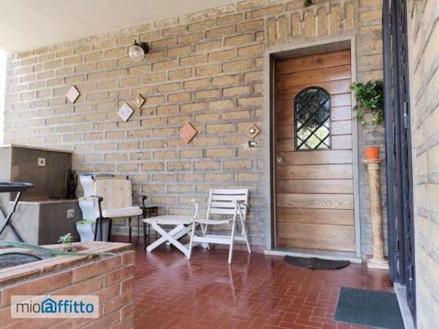 Appartamento arredato con terrazzo Tor vergata, morena, romanina