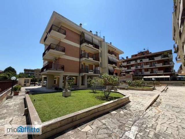 Appartamento arredato con terrazzo Tor vergata, morena, romanina
