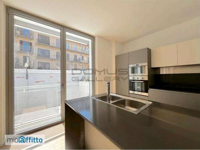 Appartamento arredato con terrazzo Torino