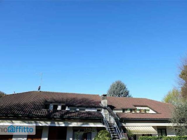 Appartamento arredato con terrazzo Torino
