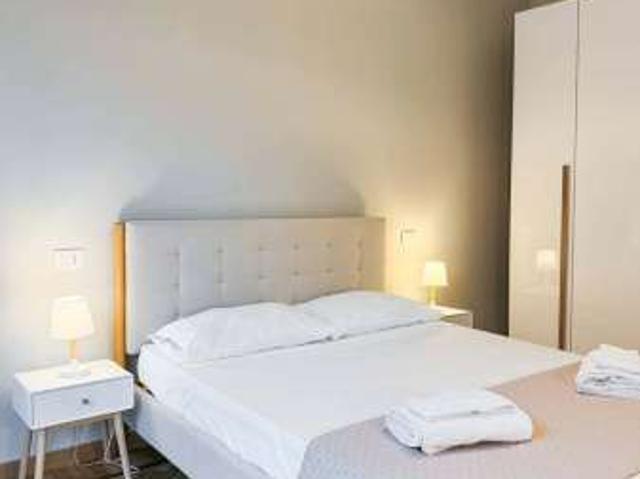 Appartamento arredato con terrazzo Torino