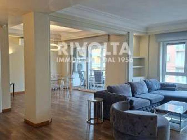 Appartamento arredato con terrazzo Trieste, salario