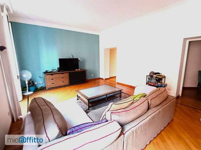 Appartamento arredato con terrazzo Trieste, salario