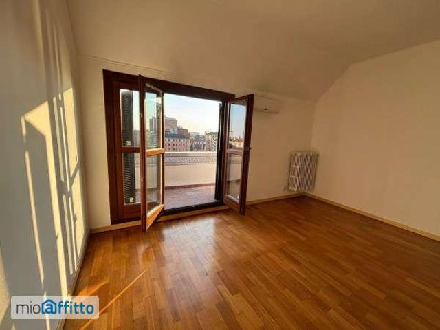 Appartamento arredato con terrazzo V giornate, xxii marzo, porta romana
