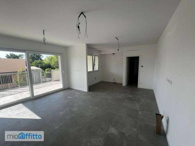Appartamento arredato con terrazzo Villanova