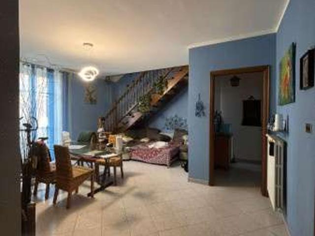 Appartamento arredato con terrazzo Villastellone
