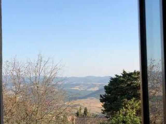 Appartamento arredato con terrazzo Volterra