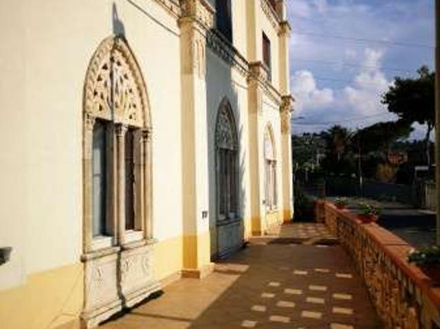Appartamento arredato con terrazzo Contrada sant'antonio