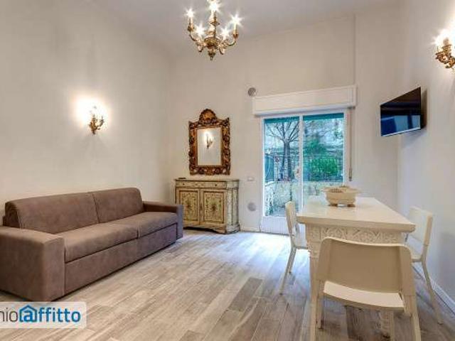 Appartamento arredato Campo di marte