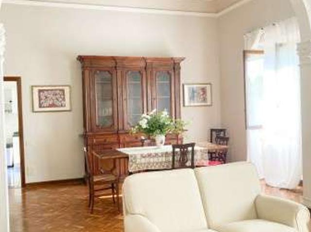 Appartamento arredato Campo di marte