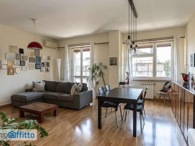 Appartamento arredato Cassia, tomba di nerone, roma