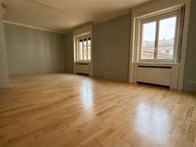 Appartamento arredato Centro storico, brera