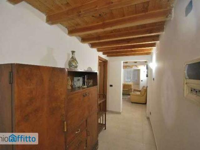 Appartamento arredato Centro storico de ferrari