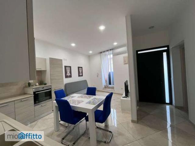 Appartamento arredato Centro
