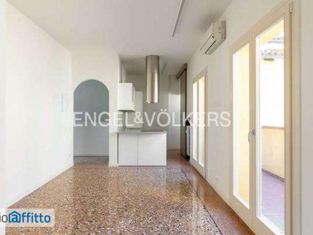 Appartamento arredato Centro