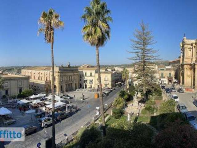 Appartamento arredato Centro