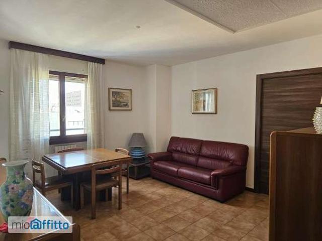 Appartamento arredato Certosa, quarto oggiaro, villa pizzone