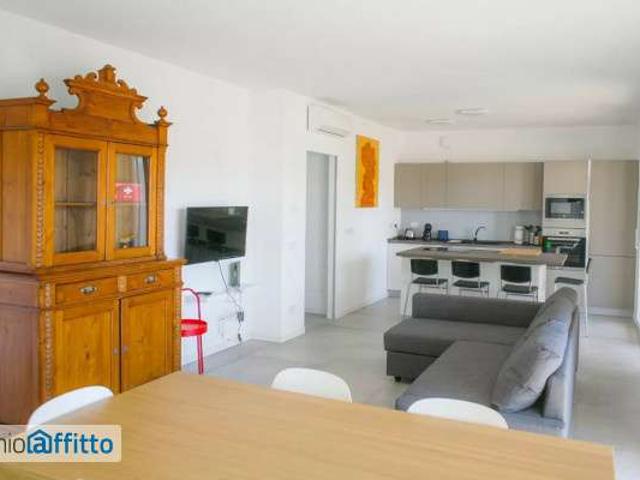 Appartamento arredato Certosa, quarto oggiaro, villa pizzone