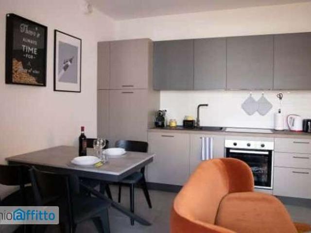 Appartamento arredato Certosa, quarto oggiaro, villa pizzone