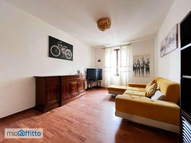 Appartamento arredato Certosa, quarto oggiaro, villa pizzone
