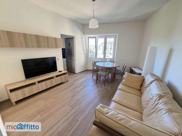 Appartamento arredato Certosa, quarto oggiaro, villa pizzone