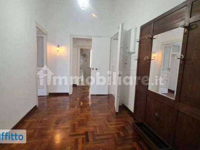 Appartamento arredato Chiaia