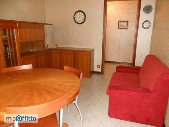 Appartamento arredato Chiesa rossa, cermenate, ripamonti