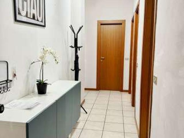 Appartamento arredato Chiesa rossa, cermenate, ripamonti