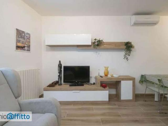 Appartamento arredato Chiesa rossa, cermenate, ripamonti