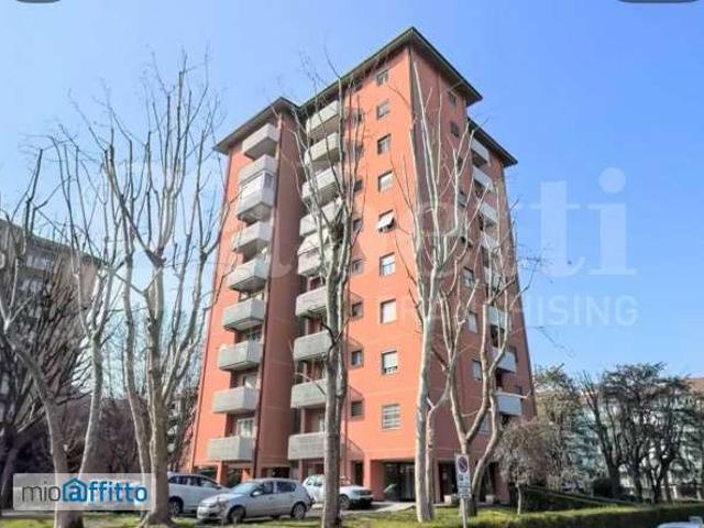 Appartamento arredato Chiesa rossa, cermenate, ripamonti