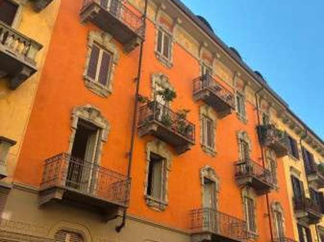 Appartamento arredato Cit turin