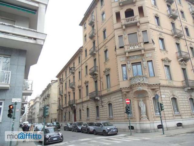 Appartamento arredato Crocetta