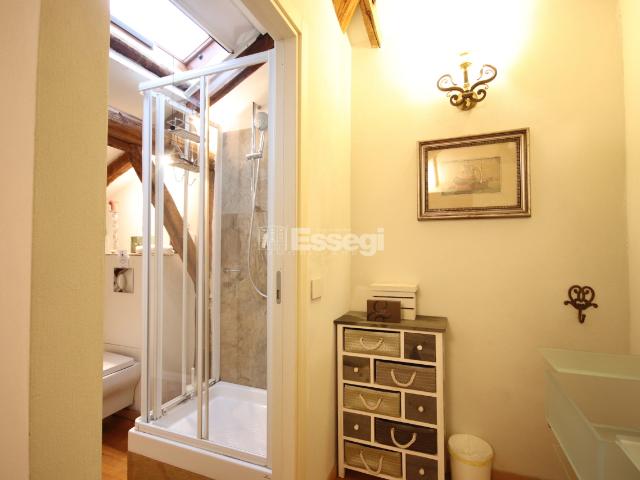 Appartamento Arredato a Est, Lucca