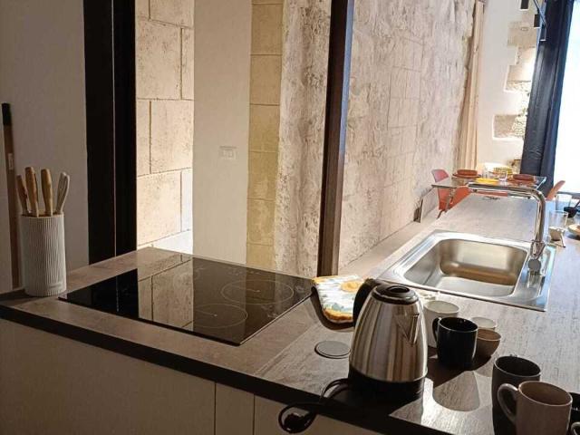Appartamento Arredato a ORTIGIA UMBERTO, Siracusa
