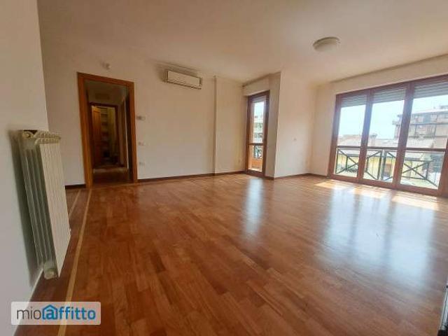 Appartamento arredato Acilia, vitinia, ostia antica, malafede, dragona delle borgate