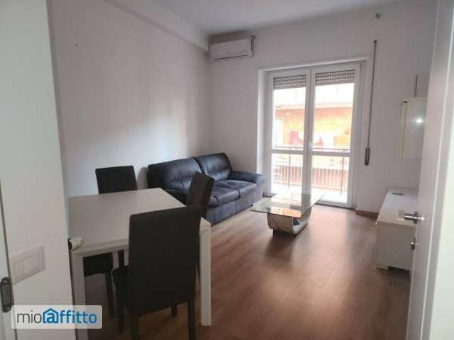 Appartamento arredato Appio latino, appia nuova, appio pignatelli, capannelle