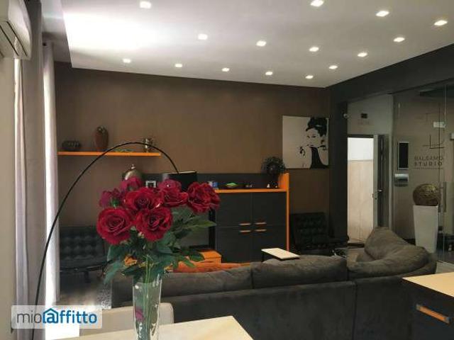 Appartamento arredato Arenella